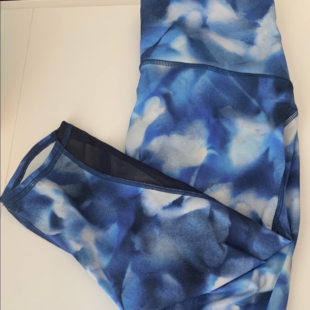 Lululemon Wunder Under Hi-Rise Cropped 17”